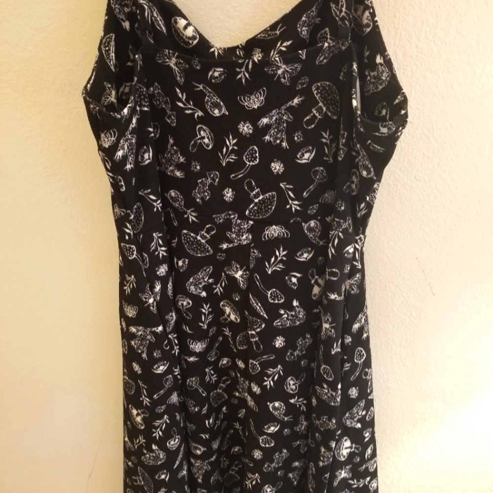 Thorn And Fable Mushroom Pattern Dress With Pockets. Size 2x
